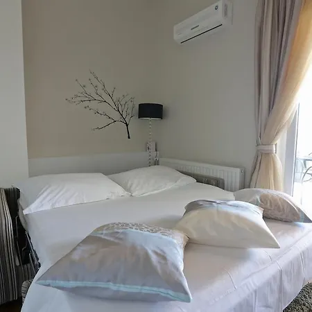 Eva شقة زادار