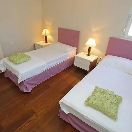 Eva Апартаменты *