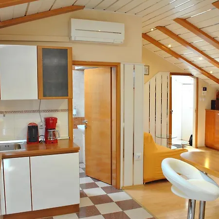 Eva Апартаменты *